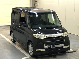 DAIHATSU TANTO 2010