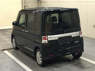 DAIHATSU TANTO 2010