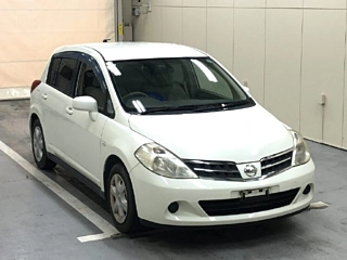 NISSAN TIIDA 2009
