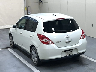 NISSAN TIIDA 2009