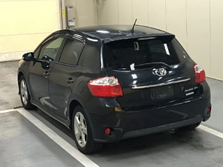 TOYOTA AURIS 2010