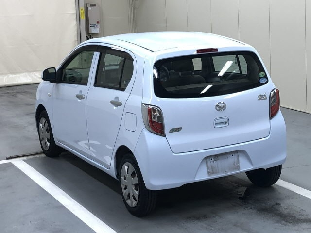 DAIHATSU MIRA E S 2012