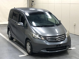 HONDA FREED 2011