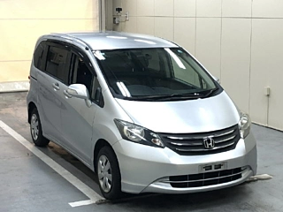 HONDA FREED 2009
