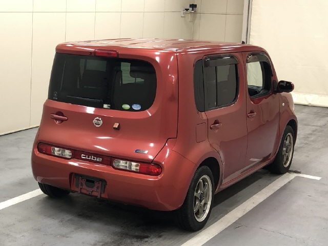 NISSAN CUBE 2010