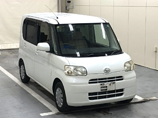 DAIHATSU TANTO 2008