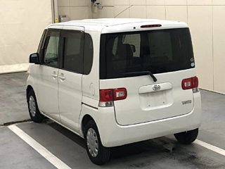 DAIHATSU TANTO 2008