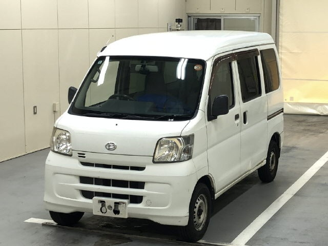DAIHATSU HIJET VAN 2011