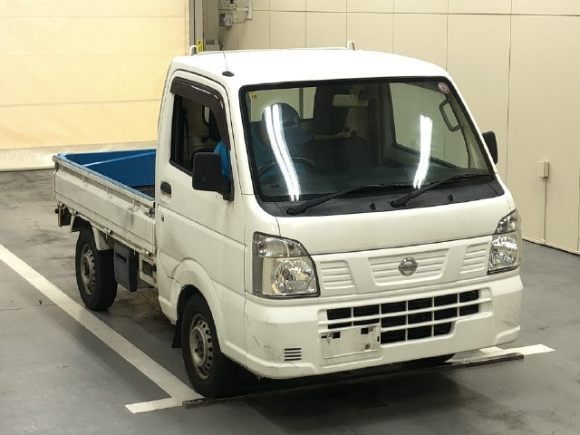 NISSAN CLIPPER TRUCK 2017