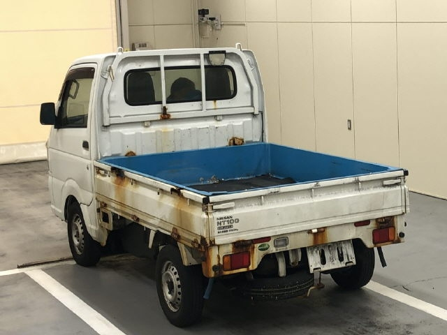 NISSAN CLIPPER TRUCK 2017