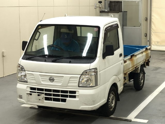 NISSAN CLIPPER TRUCK 2017