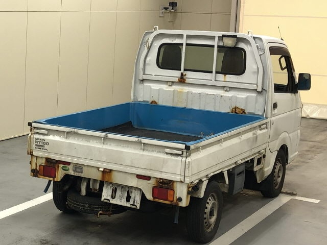 NISSAN CLIPPER TRUCK 2017