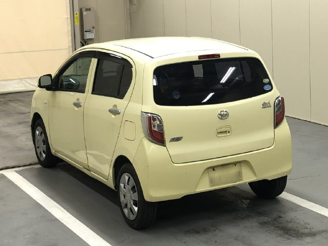 DAIHATSU MIRA E S 2011
