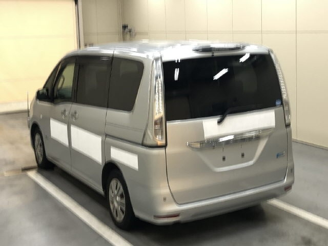 NISSAN SERENA 2013
