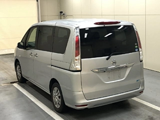 NISSAN SERENA 2012