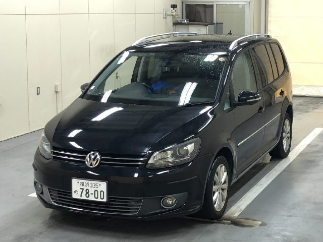 VOLKSWAGEN GOLF TOURAN 2011