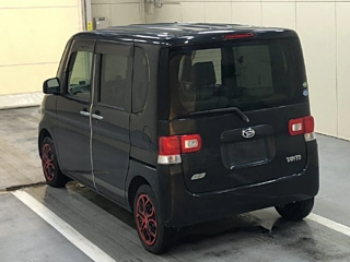 DAIHATSU TANTO 2012
