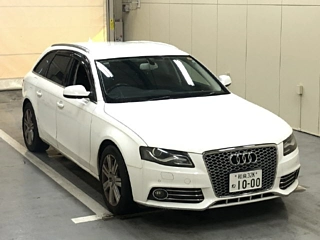 AUDI A4 2011