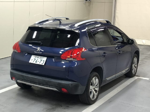PEUGEOT 2008 2015