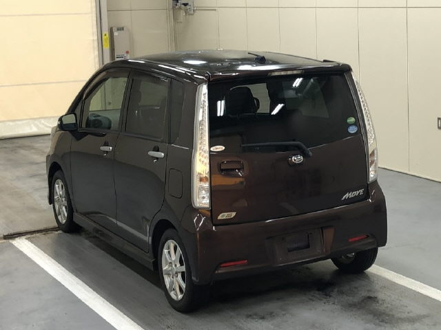 DAIHATSU MOVE 2014