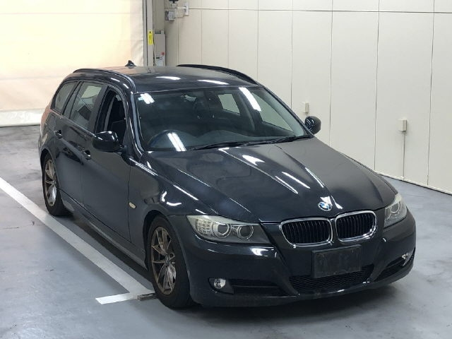 BMW 3 SERIES 2010