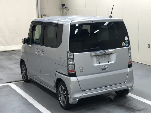 HONDA N BOX 2015
