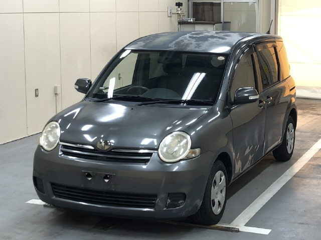 TOYOTA SIENTA 2008