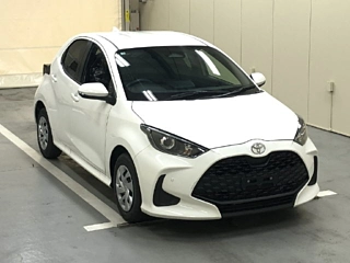 TOYOTA YARIS 2025