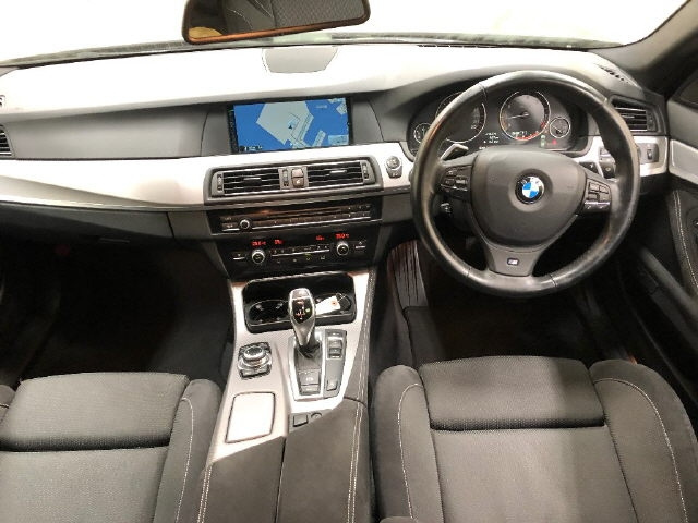 BMW 5 SERIES 2013