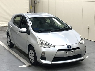 TOYOTA AQUA 2014