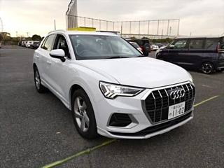 AUDI Q3 2021