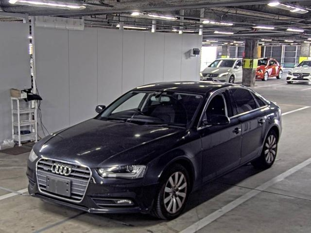 AUDI A4 2012