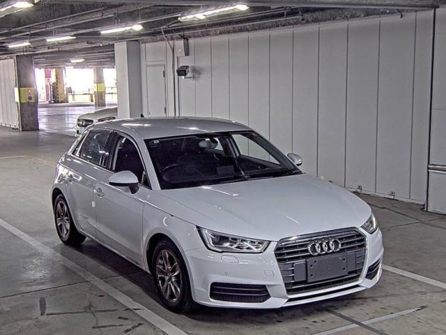 AUDI A1 2018