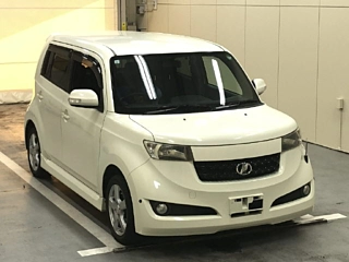 TOYOTA BB