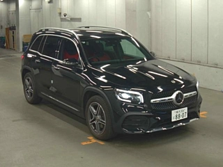 MERCEDES BENZ GLB