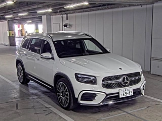 MERCEDES BENZ GLB