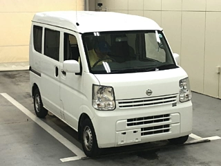 NISSAN CLIPPER VAN