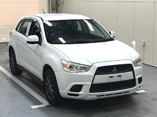 MITSUBISHI RVR