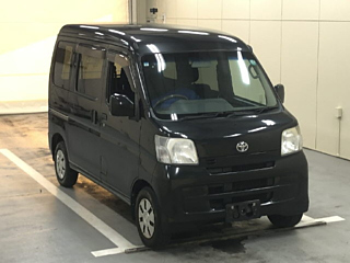 TOYOTA PIXIS VAN