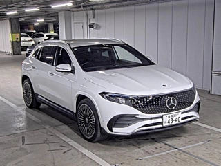 MERCEDES BENZ EQA
