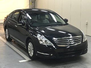 NISSAN TEANA