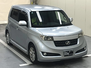 TOYOTA BB