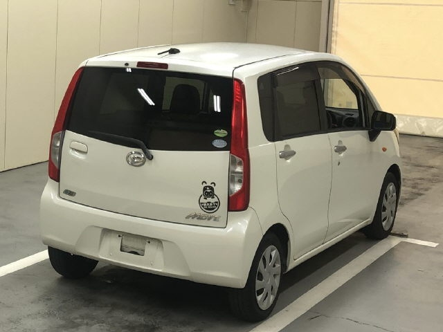 DAIHATSU MOVE 2013
