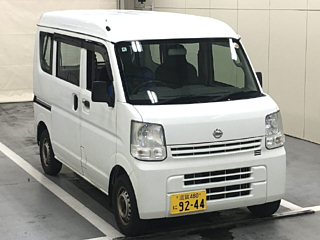 NISSAN CLIPPER VAN