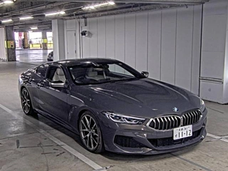 BMW 8 SERIES