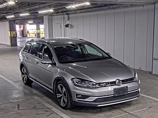VOLKSWAGEN GOLF ALLTRACK
