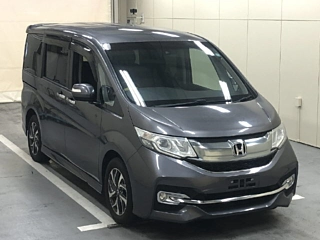 Honda Step Wagon 2017