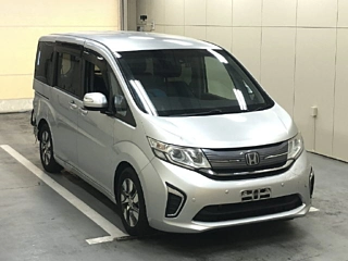 Honda Step Wagon 2017