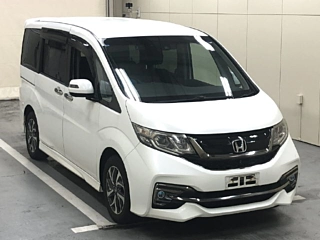 Honda Step Wagon 2015