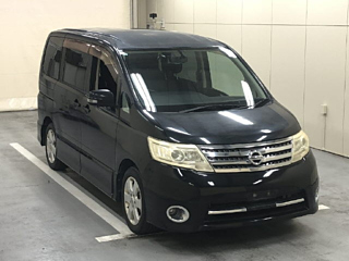 Nissan Serena 2010